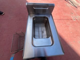 Freidora a gas butano