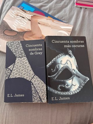 Libros X2. Saga Cincuenta sombras de Grey