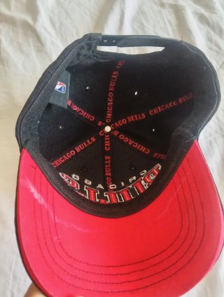 Gorra Chicago Bulls Negra Roja