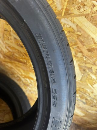 Neumáticos  215/45R18 93W Ocasión