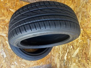 Neumáticos  215/45R18 93W Ocasión