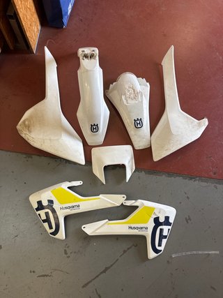 Plásticos Husqvarna