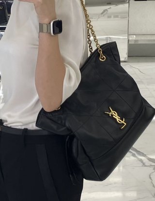 Bolsa Saint Laurent Negra y Dorada