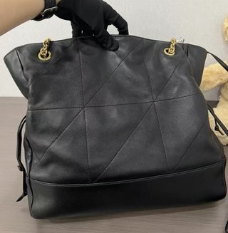 Bolsa Saint Laurent Negra y Dorada