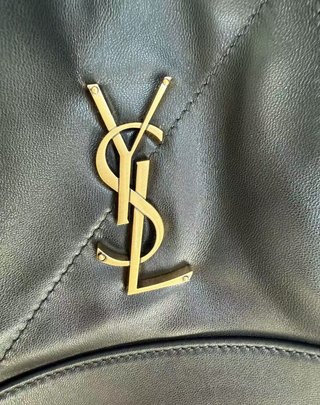 Bolsa Saint Laurent Negra y Dorada