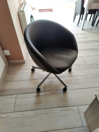 Sillón de escritorio moderno