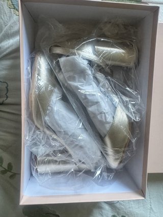 Zapatos Bimani Julieta Mini Dorados