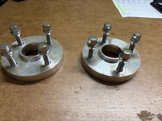 1 par de separadores 4x100 con tornillería