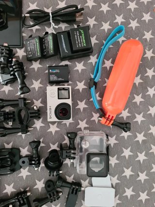 GoPro Hero4 + Accesorios