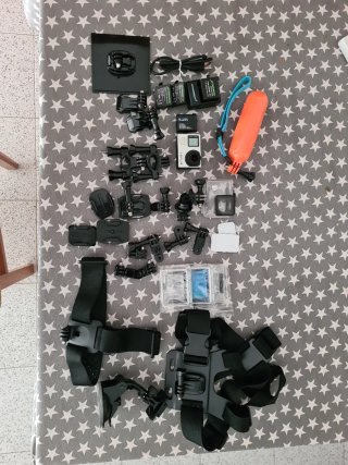 GoPro Hero4 + Accesorios