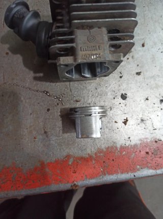 Cilindro y pistón Stihl MS200