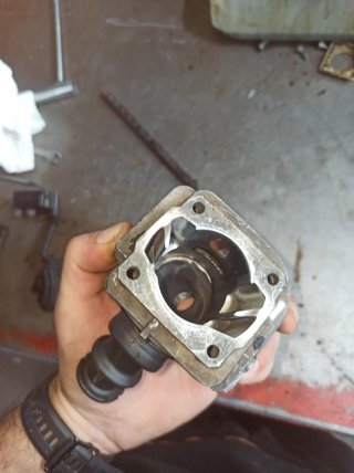 Cilindro y pistón Stihl MS200