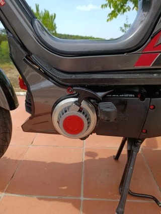 Derbi Variant star 5 convertida en Sport R Gris/Ro