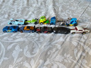 9 Coches Hot Wheels Seminuevos