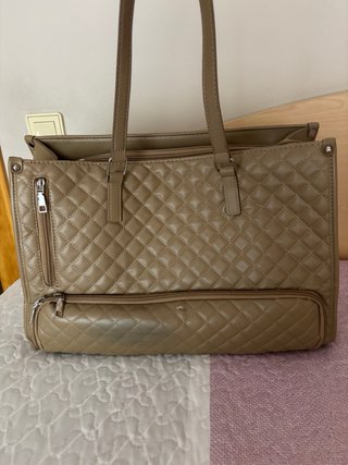 Bolso ordenador y tupper