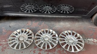 Tapacubos Toyota 2 UD