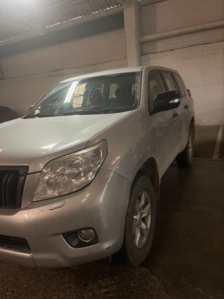 Toyota Land Cruiser 150 2011