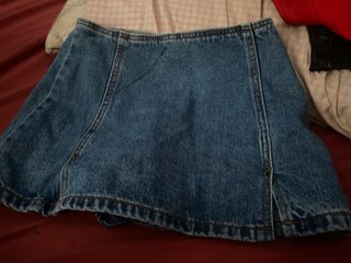 Falda vaquera azul para niña