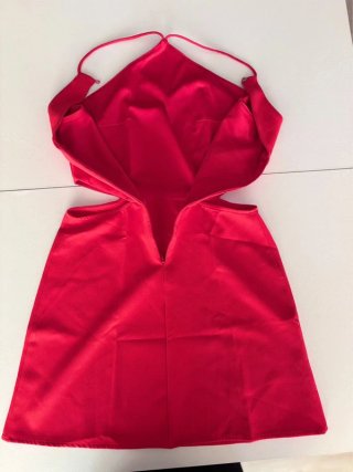 Vestito corto rosso Stradivarius cut-out S