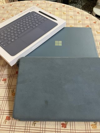 Microsoft Surface Pro 12" 16GB RAM 512GB