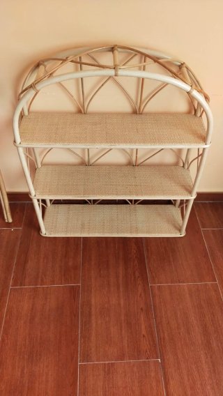 2 cabeceros mimbre 90cm y estantería
