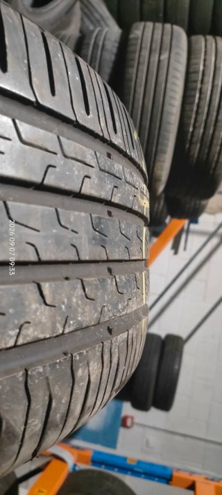 Continental 235/55 R18 100W Neumático