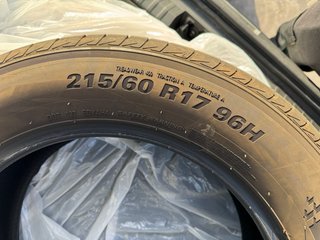 Neumático Kumho 215/60 R17 96H