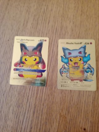 Lote de 7 Cartas Pokémon: Pikachu, Mewtwo, CVenusa