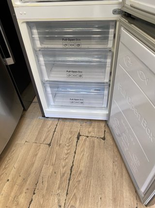 Nevera Samsung y Lavadora Beko garantía transporte
