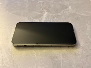 Iphone 13 pro 256GB plata + CARGADOR ULTRA RAPIDO