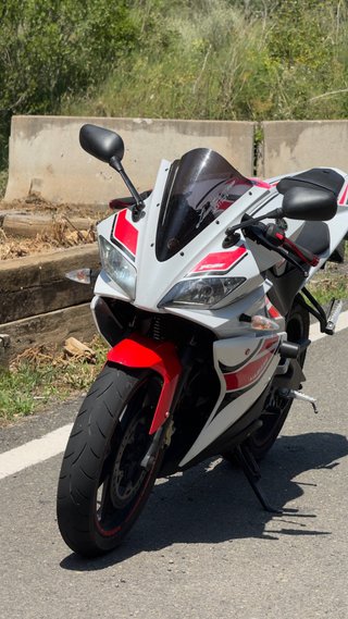 Yamaha YZF R125 50 Aniversario