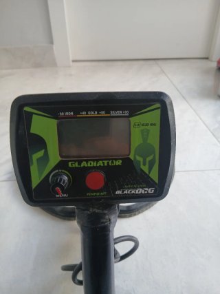 Detector de metales Gladiator Black Dog
