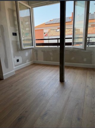 Instalación Tarima, Rodapiés y Puertas