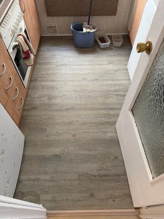 Instalación Tarima, Rodapiés y Puertas