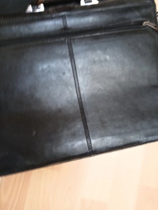 Maletín de piel negro caballero