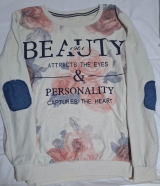Sudadera gris con estampado de Stitch
