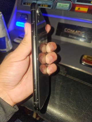 iPhone XR 64GB