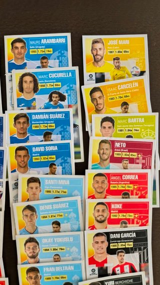 54 Panini Fútbol Cromos La Liga 2020-2021 Este
