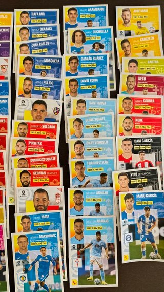 54 Panini Fútbol Cromos La Liga 2020-2021 Este