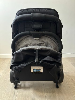 Silla de paseo negra MYLA