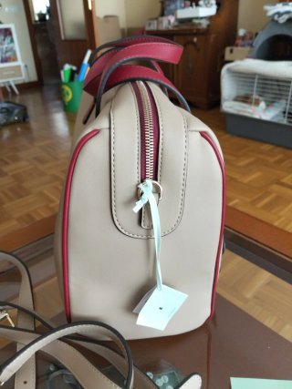 Bolso Tous Beige y Rojo Flores Relieve