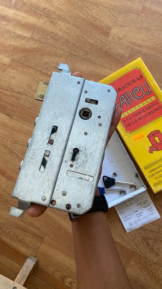Cerradura ARCU Llave Borjas Antigua IZDA