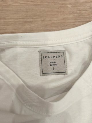 Camiseta Scalpers Blanca Talla M