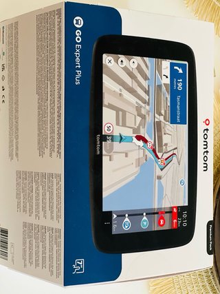 TomTom GO Expert Plus Premium Pack