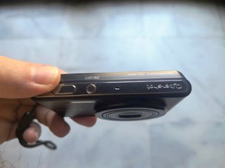 CÁMARA DIGITAL COMPACTA "Sony W830"