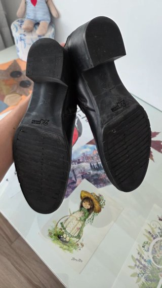 Botines piel negros talla 39