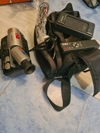 Cámara de video Samsung con accesorios
