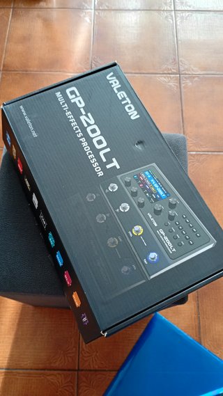 Valeton GP200 LT Multi-Effects Processor