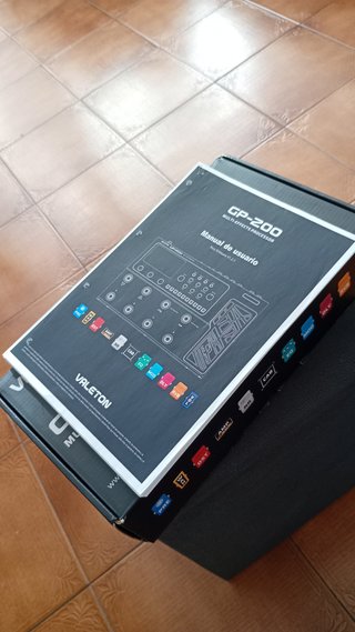Valeton GP200 LT Multi-Effects Processor