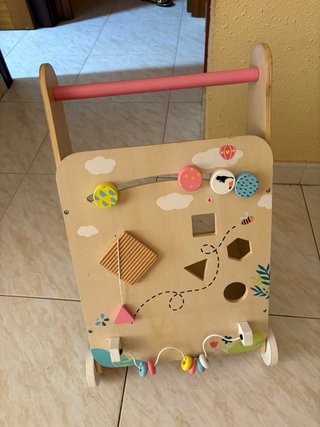 Correpasillos bebé madera